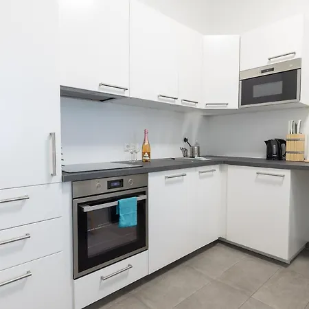 Yeshello Vienna Central Station Apartment Exterior photo